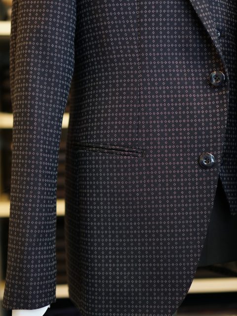 シングル２個ボタン　スリーピース　GIVENCY　wool 100%